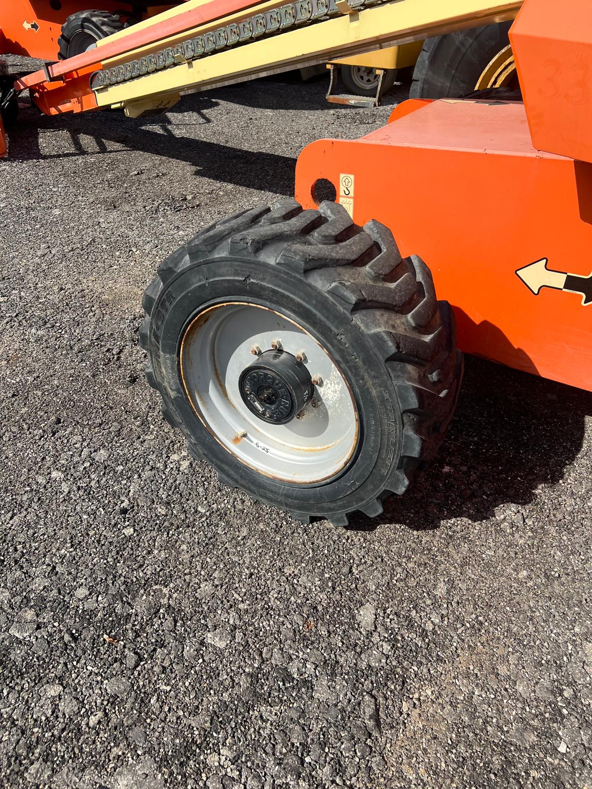 Sold - Telescopic Boom Lift - View 6